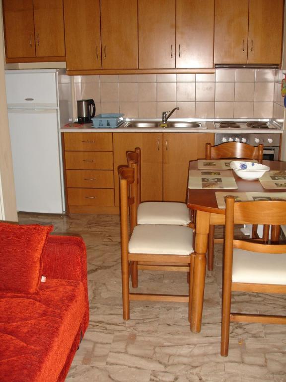 Bozikis & Apartament *